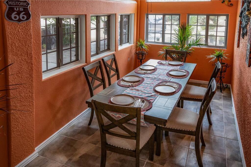 The Triple Palms Holiday home Kingman