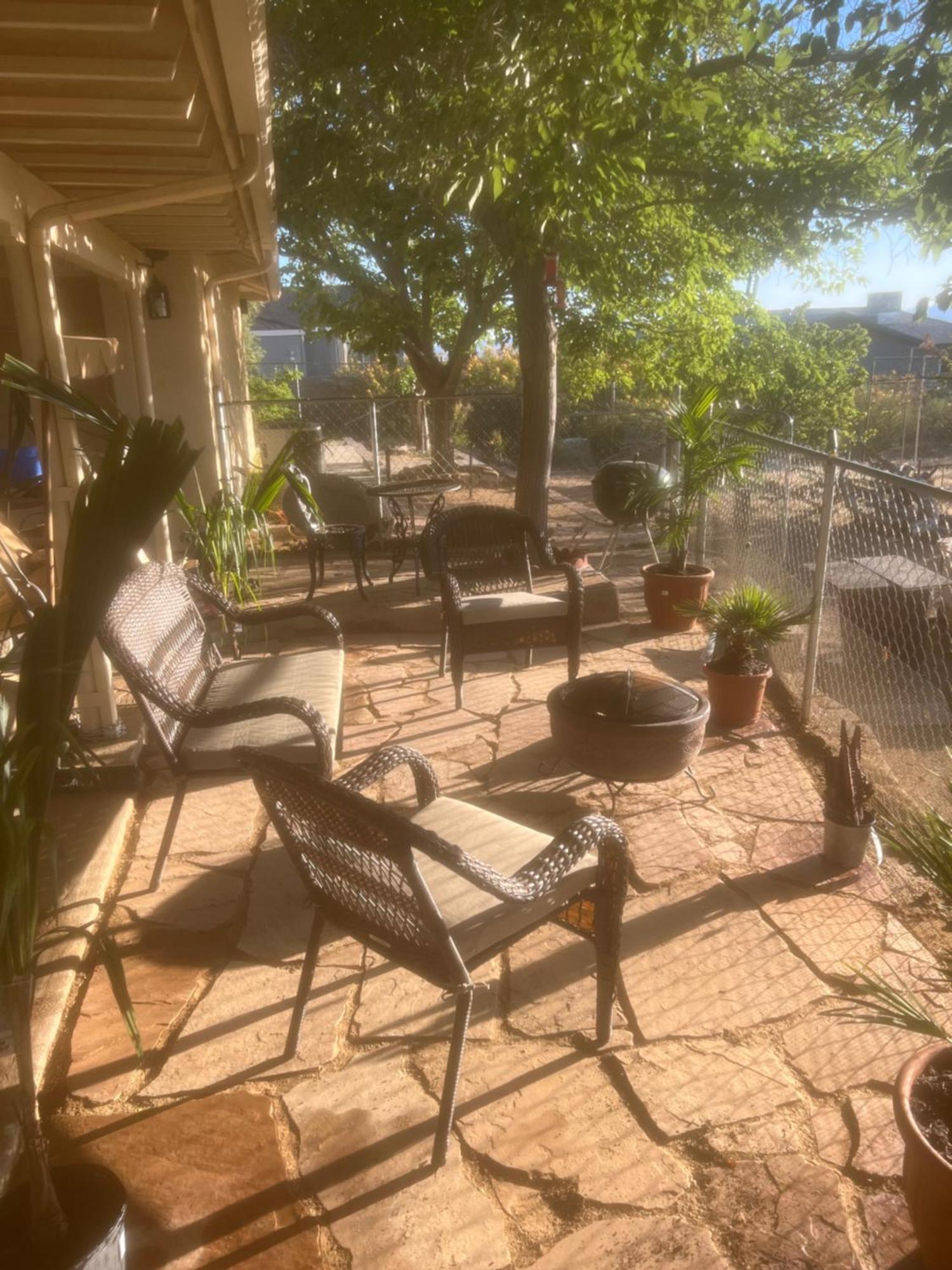 Holiday home The Triple Palms Kingman